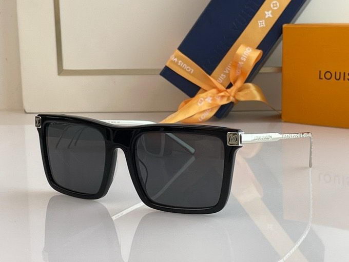Louis Vuitton Sunglasses ID:20230516-53